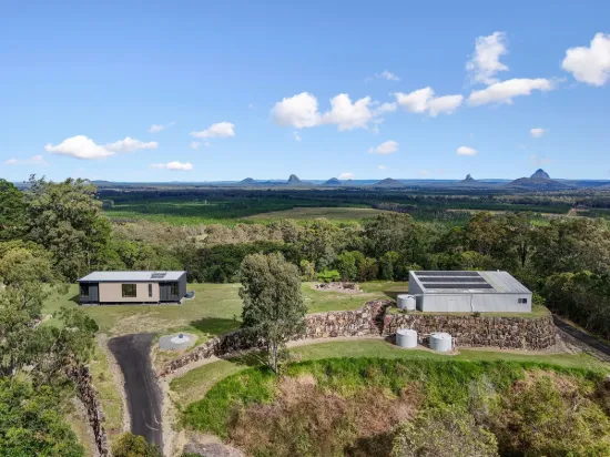 302 Hapgood Road, Landsborough, Qld 4550