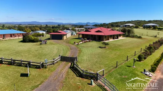 33 Julie Close, Peeramon, Qld 4885
