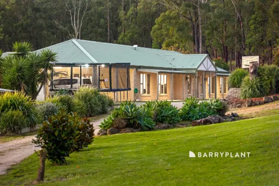 355 Forest Road, Labertouche, Vic 3816