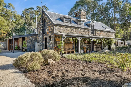 37 Portwines Road, Lauriston, Vic 3444