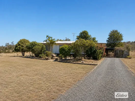 4 Capricorn Highway, Comet, Qld 4702