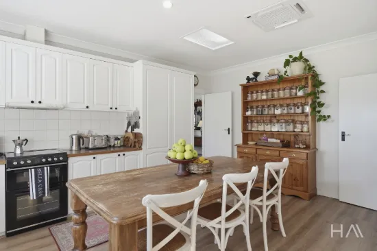 513 Greens Beach Road, York Town, Tas 7270-Image