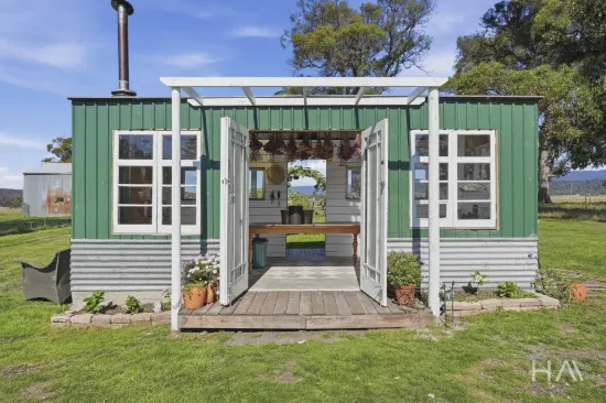 513 Greens Beach Road, York Town, Tas 7270-Image