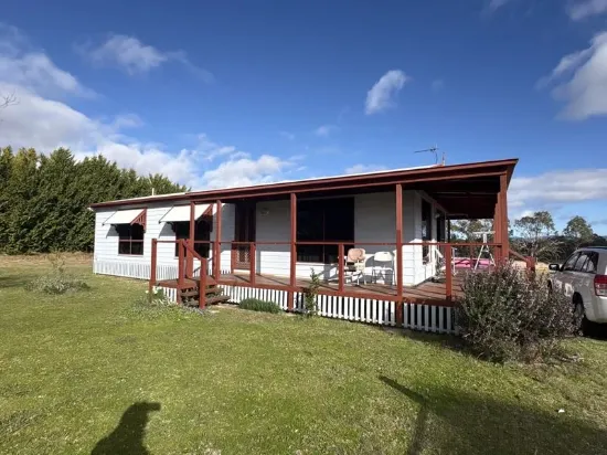 6 Geyer's Road, Tenterfield, NSW 2372