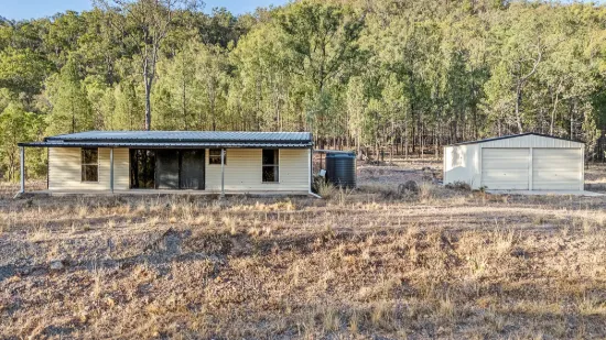 61 Hart Road, Thanes Creek, Qld 4370