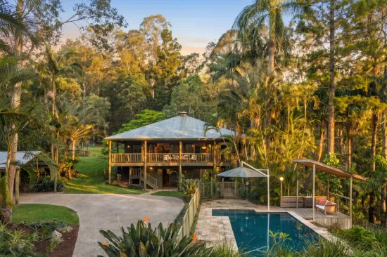 618 Upper Brookfield Road, Upper Brookfield, Qld 4069