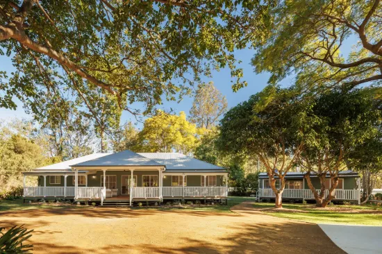686 Hawkesbury Road, Anstead, Qld 4070