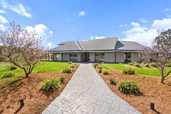 689 Royalla Drive, Royalla, NSW 2620