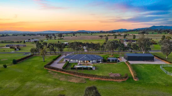 7 Manina Way, Tamworth, NSW 2340
