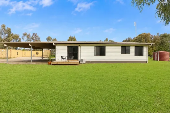 7507 Murray Valley Highway, Mead, Vic 3568