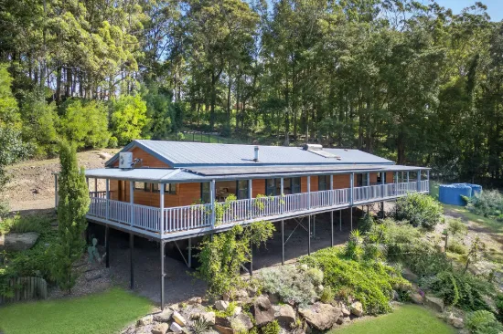 8 Bishendens Road, Lisarow, NSW 2250