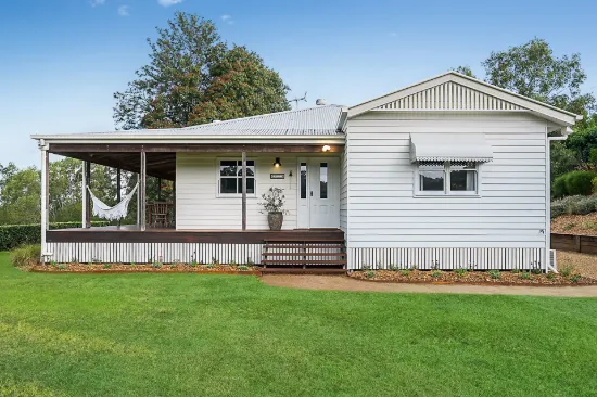 83 Dobson Road, Clear Mountain, Qld 4500