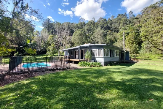 97 Ratcliffe Road, Diamond Valley, Qld 4553