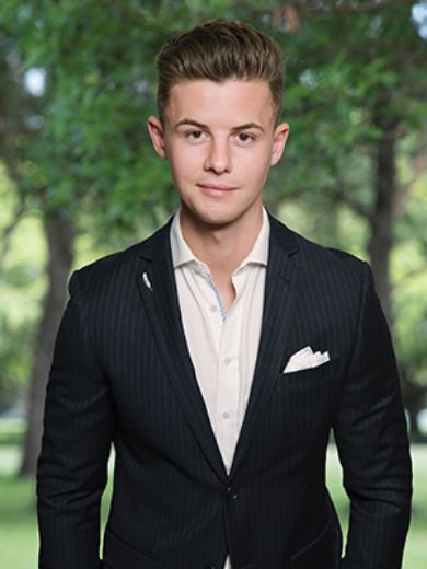 Adam Bryant - Real Estate Agent at Harcourts Solutions - WINDSOR