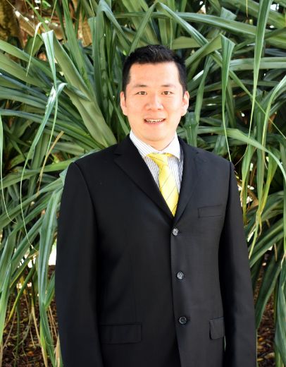 Adam Li - Real Estate Agent at Ray White Broadbeach Waters