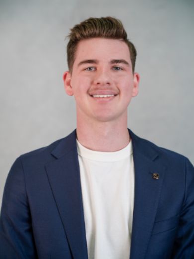 Adam Rathbone - Real Estate Agent at Gale & Co. - SPRINGFIELD LAKES