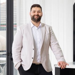 Adam Vaiano - Real Estate Agent