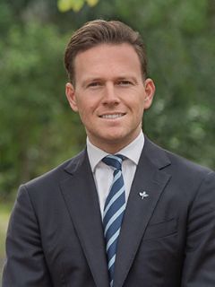 Adam Walker - Real Estate Agent