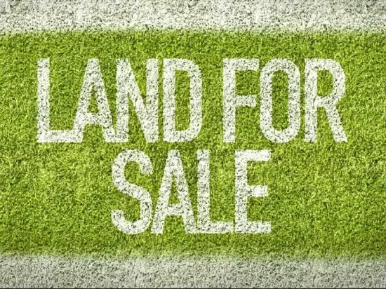 REGISTERED LAND | FANTASTIC OPPORTUNITY TO SECURE 250SQM BLOCK IN THE PONDS!