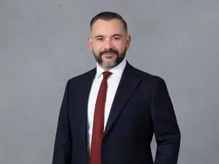 Adrian Tsavalas - Real Estate Agent