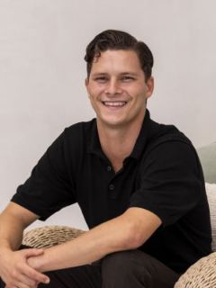 Adrian Correa - Real Estate Agent