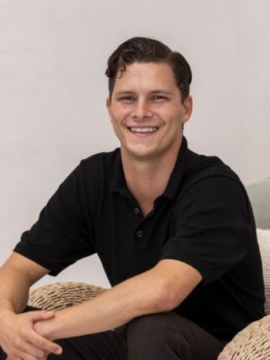 Adrian Correa - Real Estate Agent at Ray White Malan + Co - Palm Beach