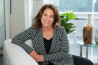 Anita Fitze - Real Estate Agent