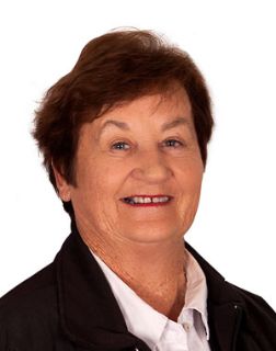 Kerry Albrecht - Real Estate Agent