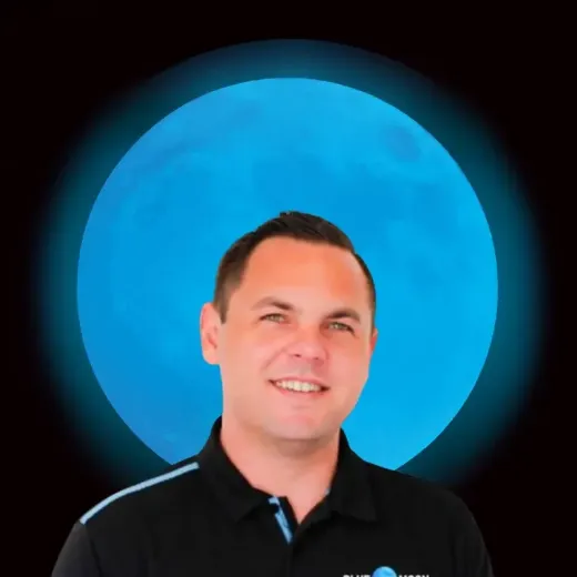 Joshua Giles - Real Estate Agent at Blue Moon Property - Queensland