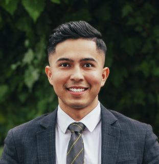 Ahmad Karimi - Real Estate Agent