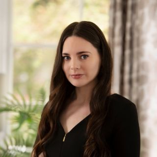 Amiee Hurst - Real Estate Agent