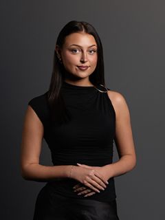Aimee Williamson - Real Estate Agent