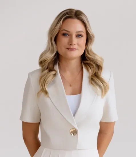 AIMEE KING - Real Estate Agent at Town - Sunshine Coast