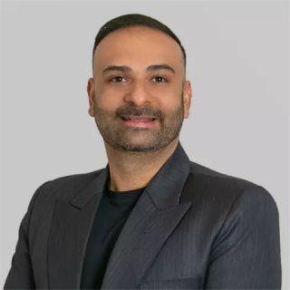Aks Makkar - Real Estate Agent