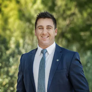 Alan Hodges - Real Estate Agent