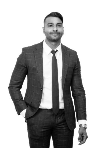 Alan Kumar - Real Estate Agent at Property Inside Out - CASTLE HILL