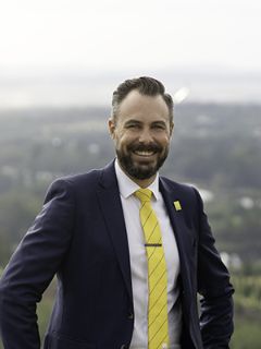 Alec Brown - Real Estate Agent
