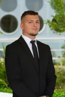 Aleksa Zelenbaba - Real Estate Agent