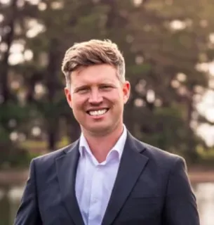 Alex Cables - Real Estate Agent