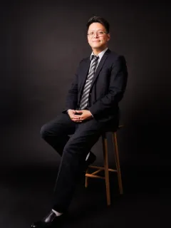 Alex Deng - Real Estate Agent