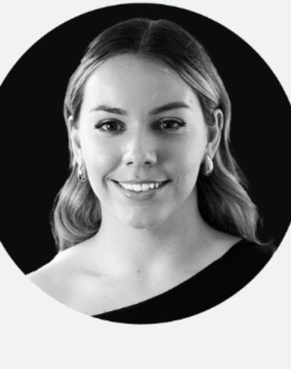 Alexandra Middleton - Real Estate Agent at R&W Plus