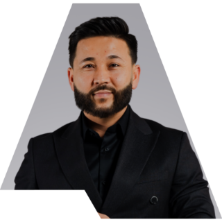 Ali  Bandari - Real Estate Agent