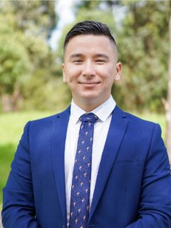 Ali Aftikhar - Real Estate Agent