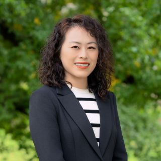 Alicia Ye - Real Estate Agent