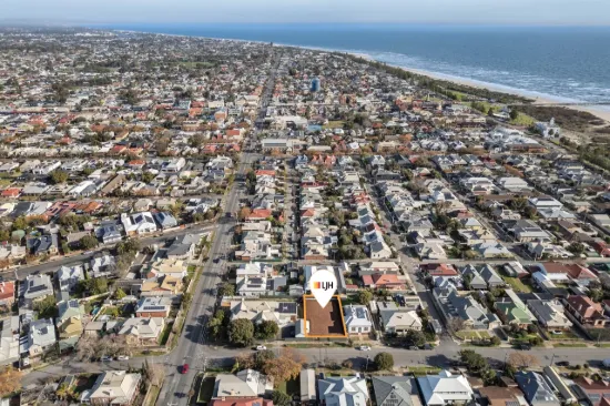 Invest or Nest Only 300m* from the Beach