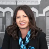 Amber  Howlett - Real Estate Agent From - Harcourts - Coburg