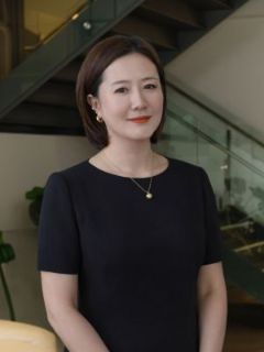 Amanda Wang - Real Estate Agent