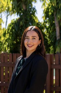 Amelia Jacobs - Real Estate Agent