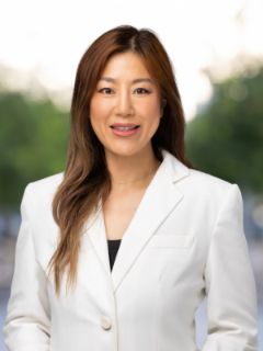 Amy Yang - Real Estate Agent