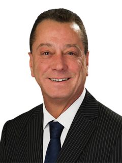 Andre  Manzoni - Real Estate Agent